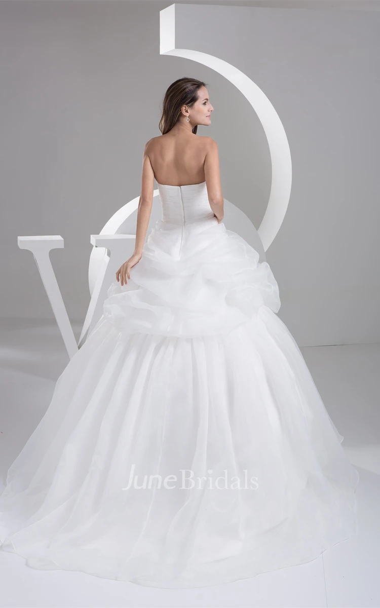 Sweetheart Criss-Cross Pick-Up Gown with Pleats