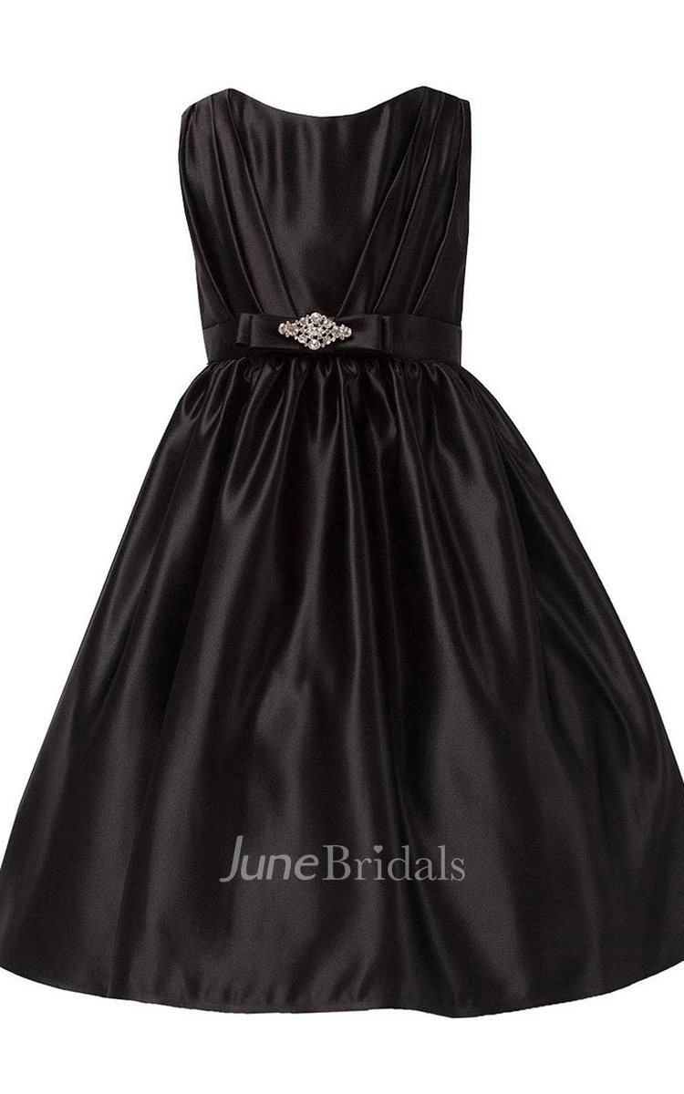 Sleeveless A-line Ruched Dress With Beadings