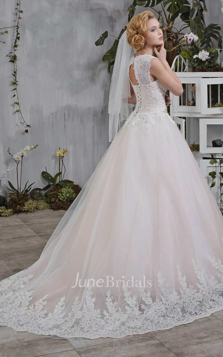 Queen Anne Sweetheart A-Line Ball Gown Wedding Dress With Beading And Appliques