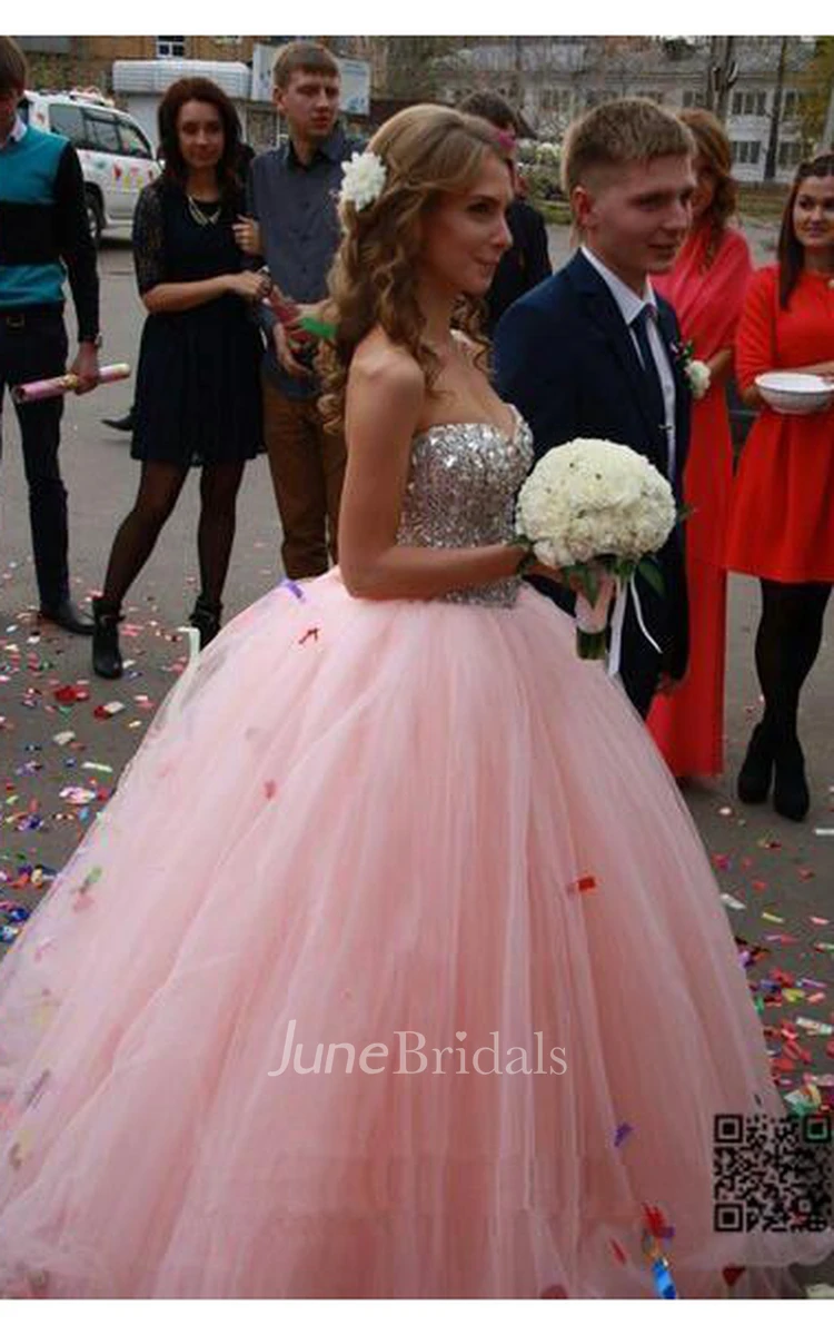 Glamorous Sweetheart Sleeveless Tulle Wedding Dress Ball Gown With Beadings
