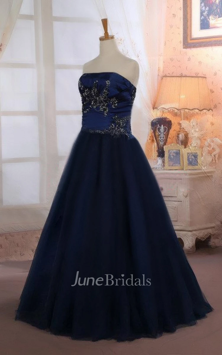 Strapless Floor-length Tulle Ball Gown With Appliques