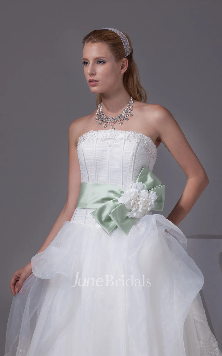 Strapless Tulle Ball Gown with Bowknot and Appliques