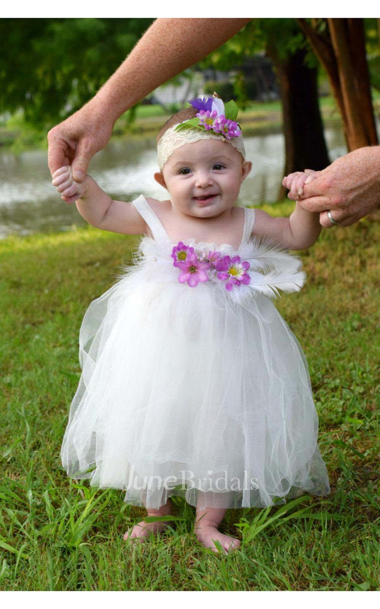 Baby girl white buying flower girl dress