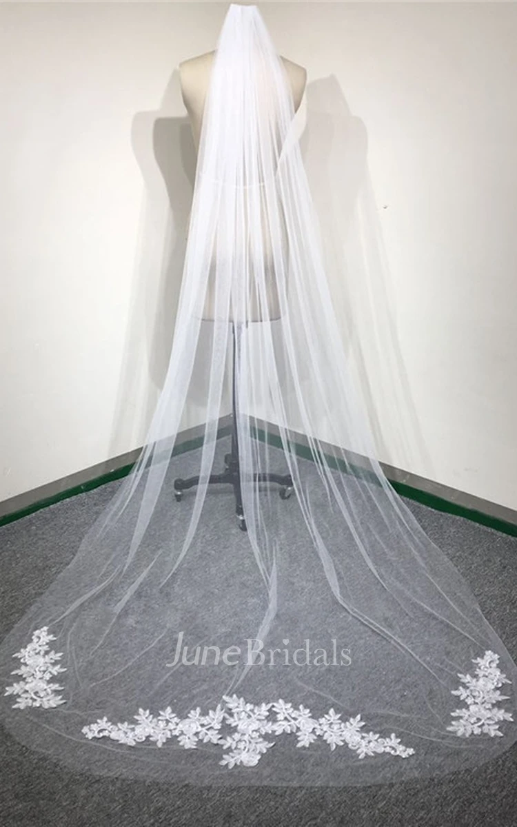 Long Lace Appliques Bride Veil with Hair Comb