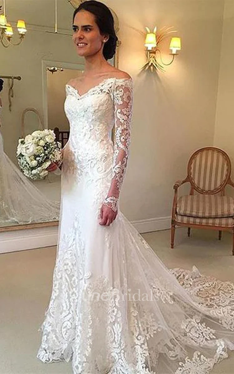 Gorgeous Mermaid Off-The-Shoulder Lace Trumpet Boho Wedding Dress Glamorous Long Sleeves Court Train Gown