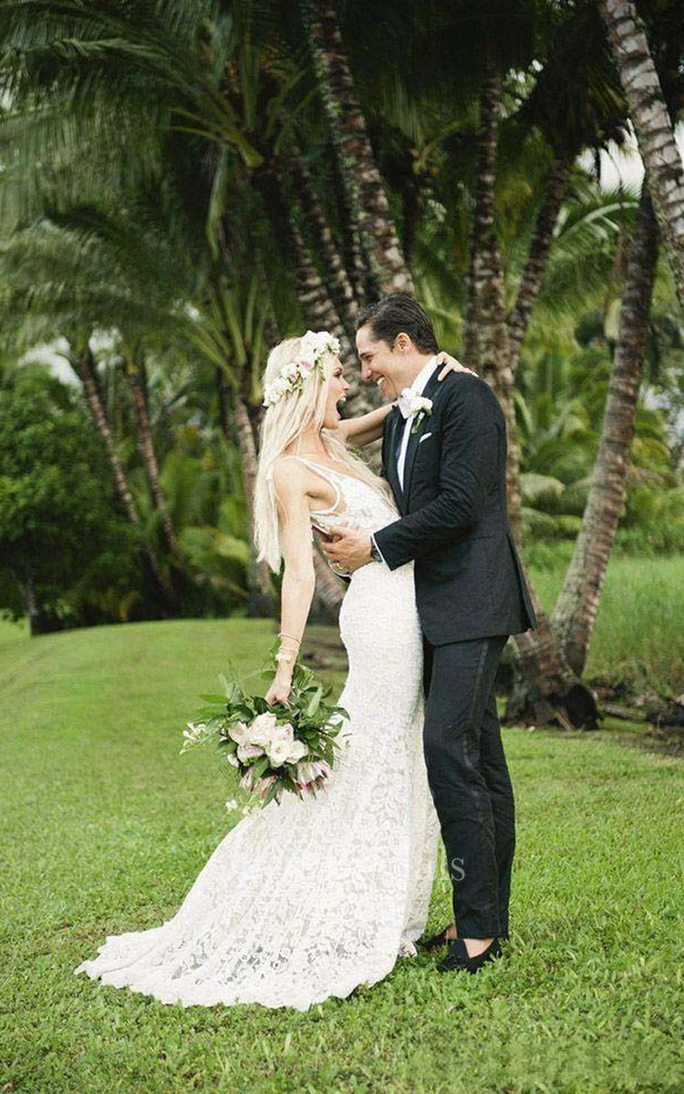 V Neck Appliques Backless Outdoor Wedding Dress V Neck Appliques Backless Outdoor Wedding Dress