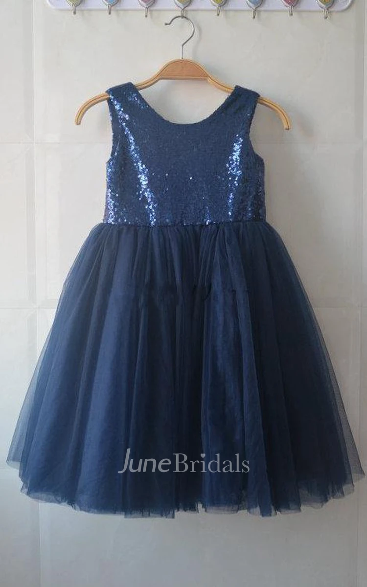 Sleeveless Scoop Pleated Knee-length Tulle Dress With Sequins&Flower