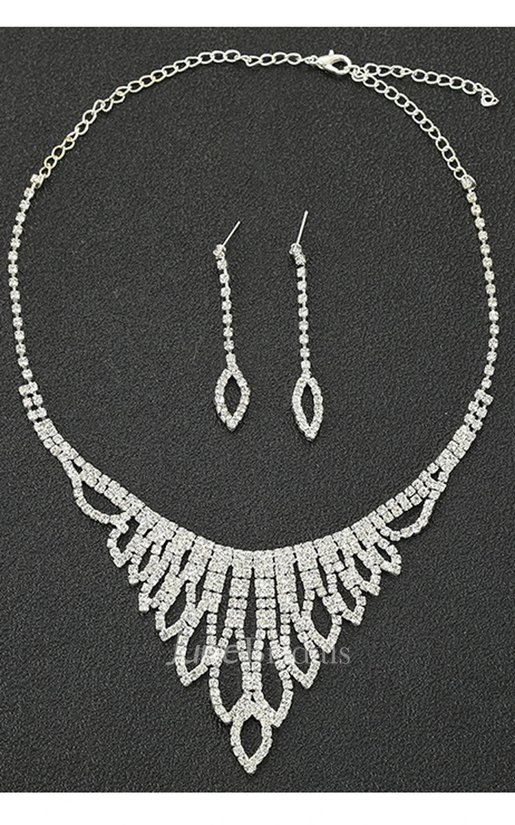 Fabulous Bridal and Gala Rhinestone Necklace and Earrings Jewelry Set