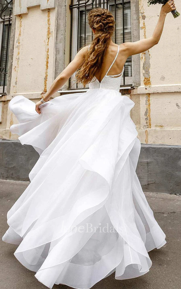 Wedding dress 2025 flowy skirt