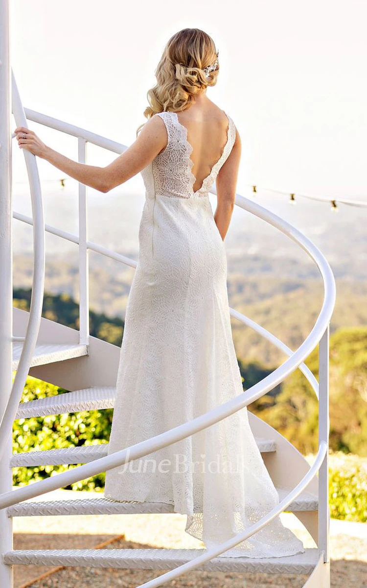 Elegant Lace Scalloped Sheath Floor-length Low-V Back Wedding Dress