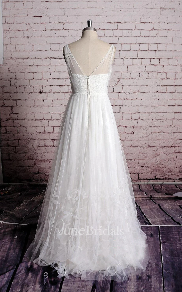 Special Skirt Empire Tulle Wedding Dress With Lace Bodice and Ruffles