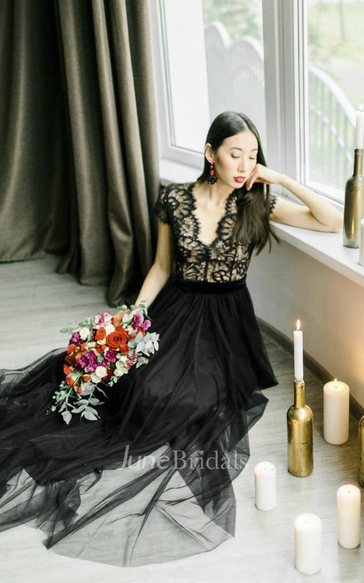 Lace Sexy Black Tulle Wedding Dress With Cap Sleeve And V-neck