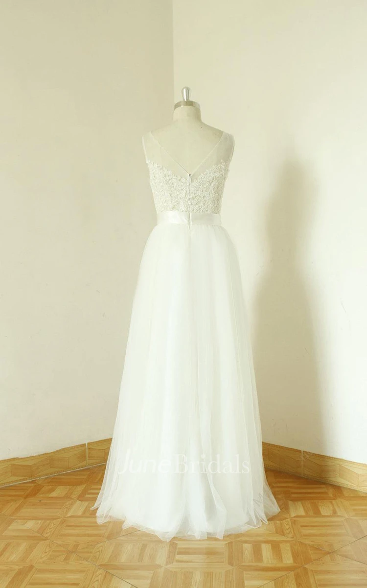 Bateau Sleeveless Low-V Back Tulle Wedding Dress With Sash And Appliques