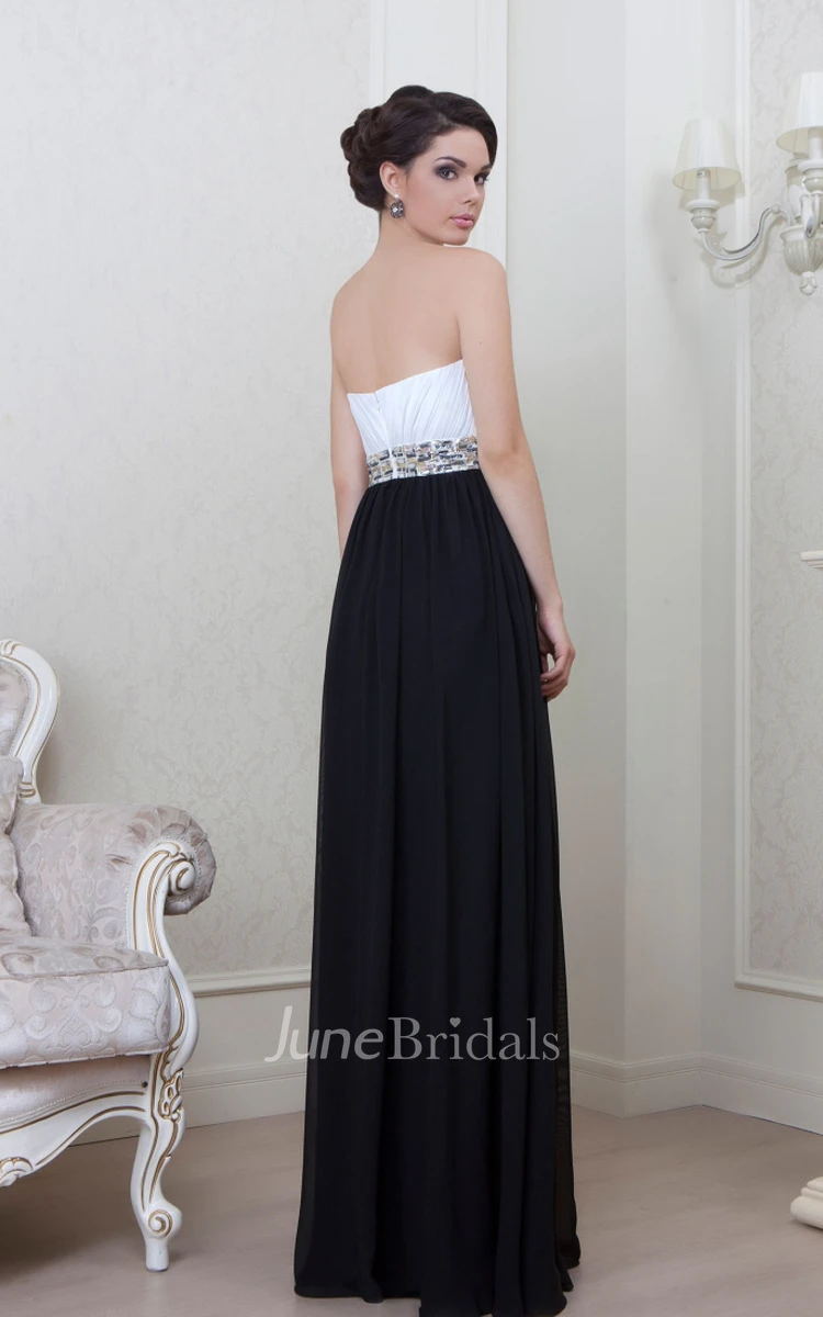 Floor-Length Sweetheart Ruched Chiffon Evening Dress With Waist Jewellery