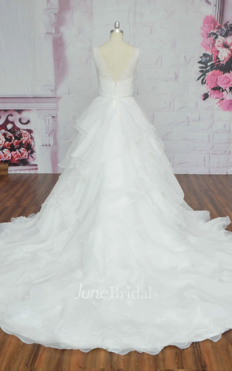 V-back Sleeveless Cute Ruffle Lace Organza Wedding Dress Ballgown With Bow