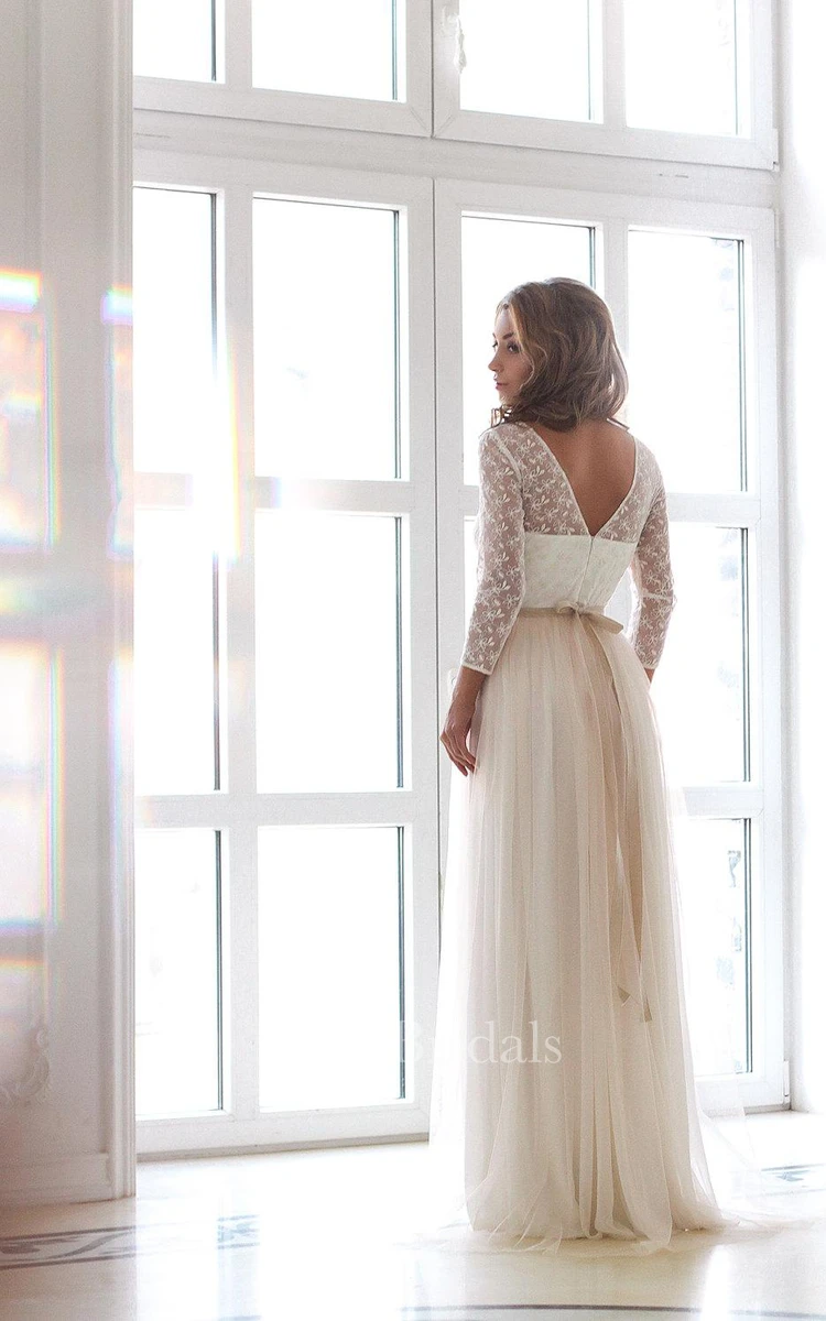 Scoop Neck Long Sleeve Tulle Wedding Dress With Lace Bodice