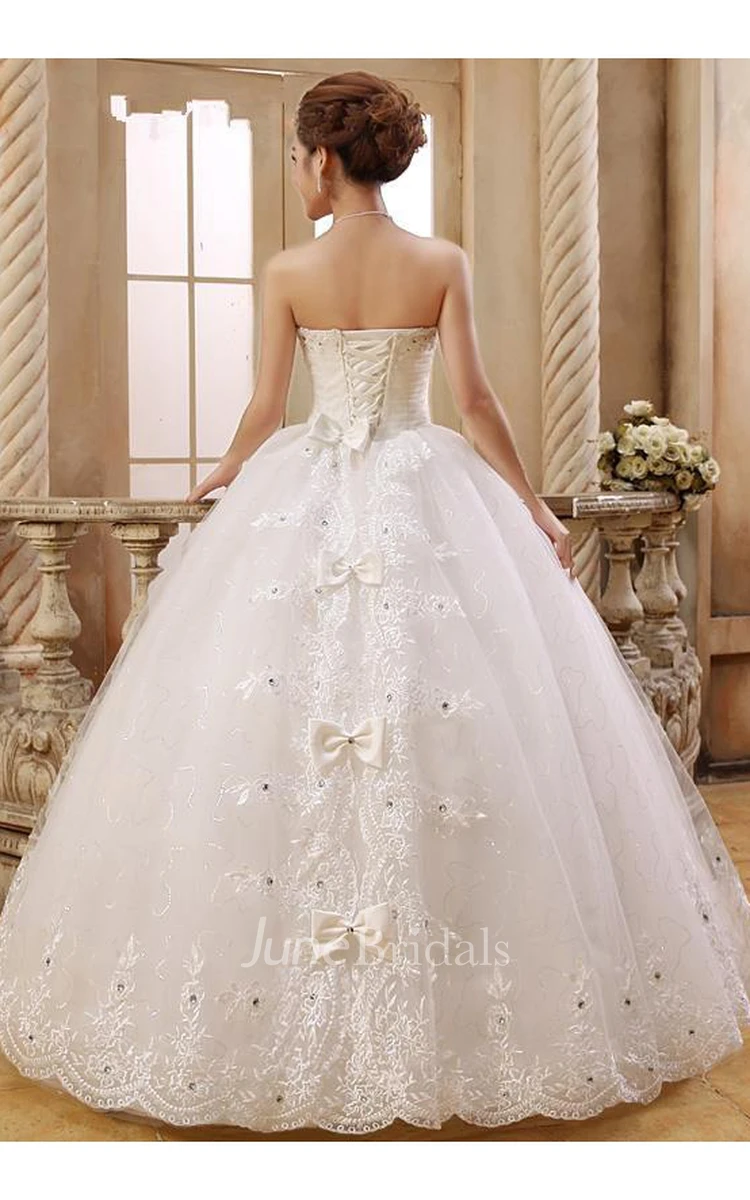 Lovely Sweetheart Ball Gown Wedding Dresses Lace Crystals