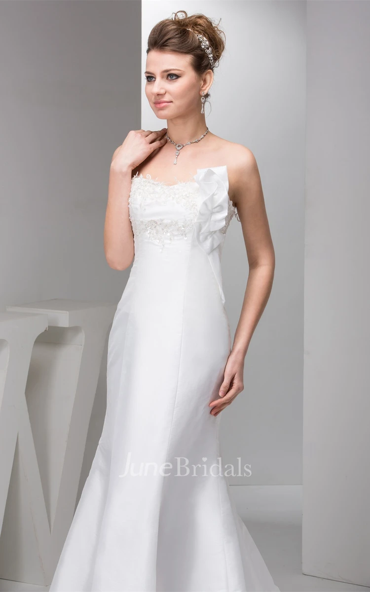 Strapless Mermaid Sheath Dress with Appliques and Bow