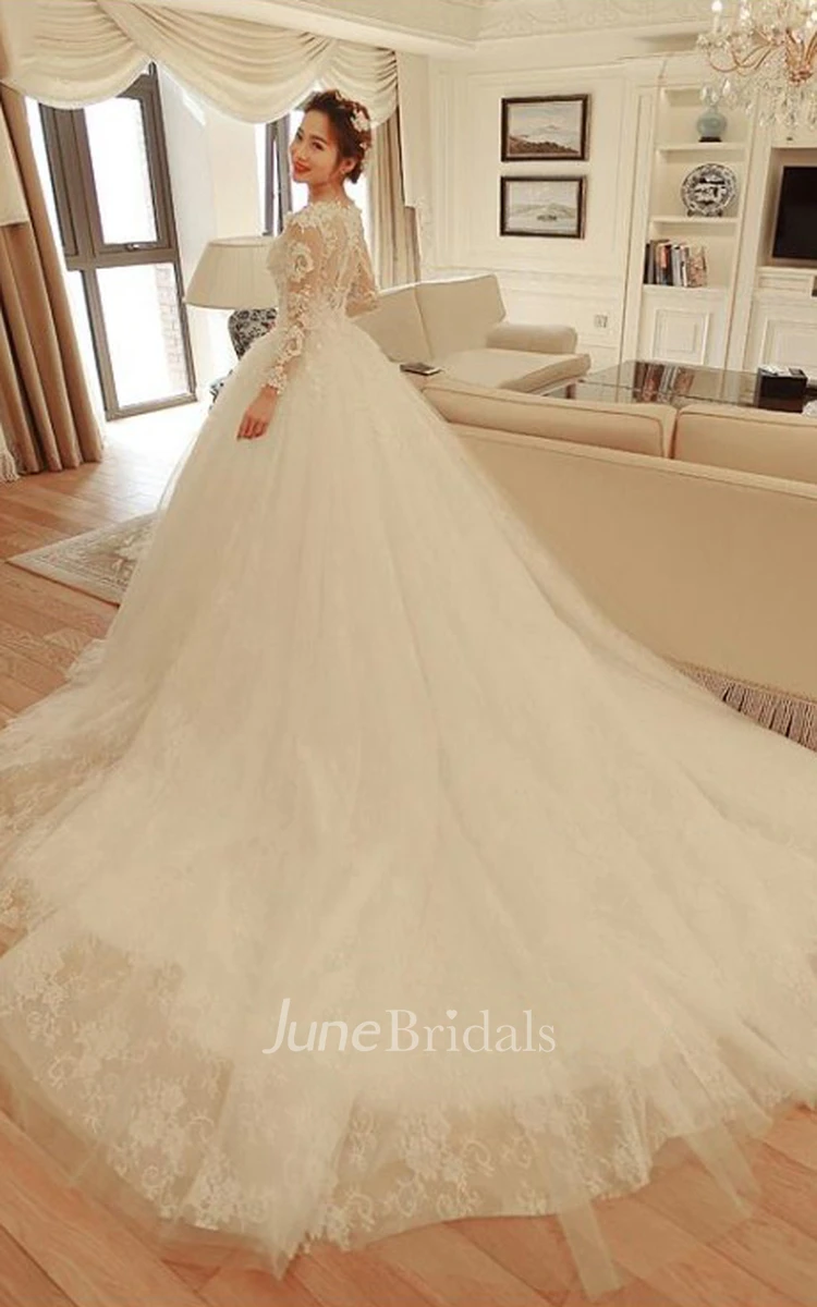 Romantic Lace and Tulle Ball Gown Scalloped Long Sleeve Wedding Gown