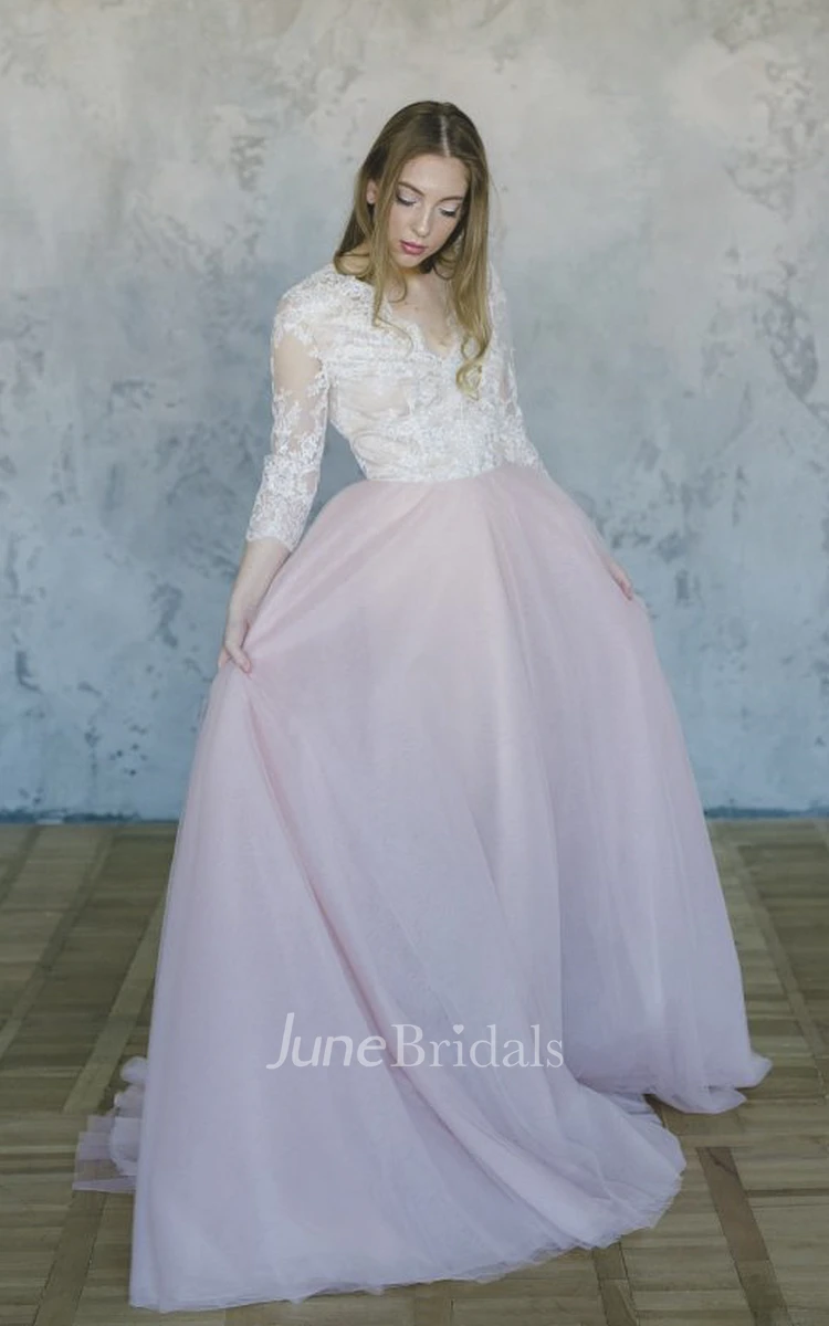 3/4 Sleeve Lace Tulle Wedding Gown With V-neck