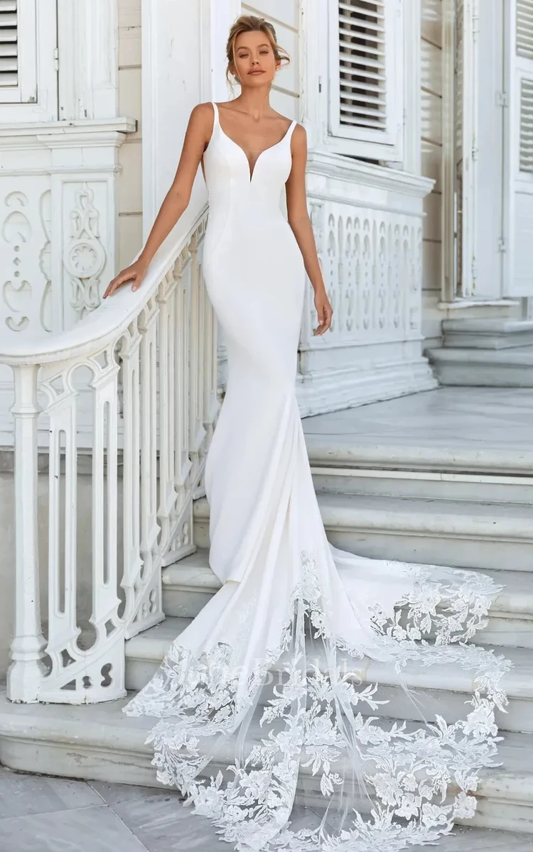 Gorgeous Mermaid Plunging V neck Chiffon Wedding Dress with