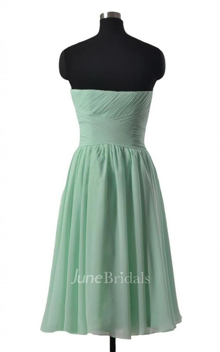 Strapless Ruched Knee-length Pleated Chiffon Dress