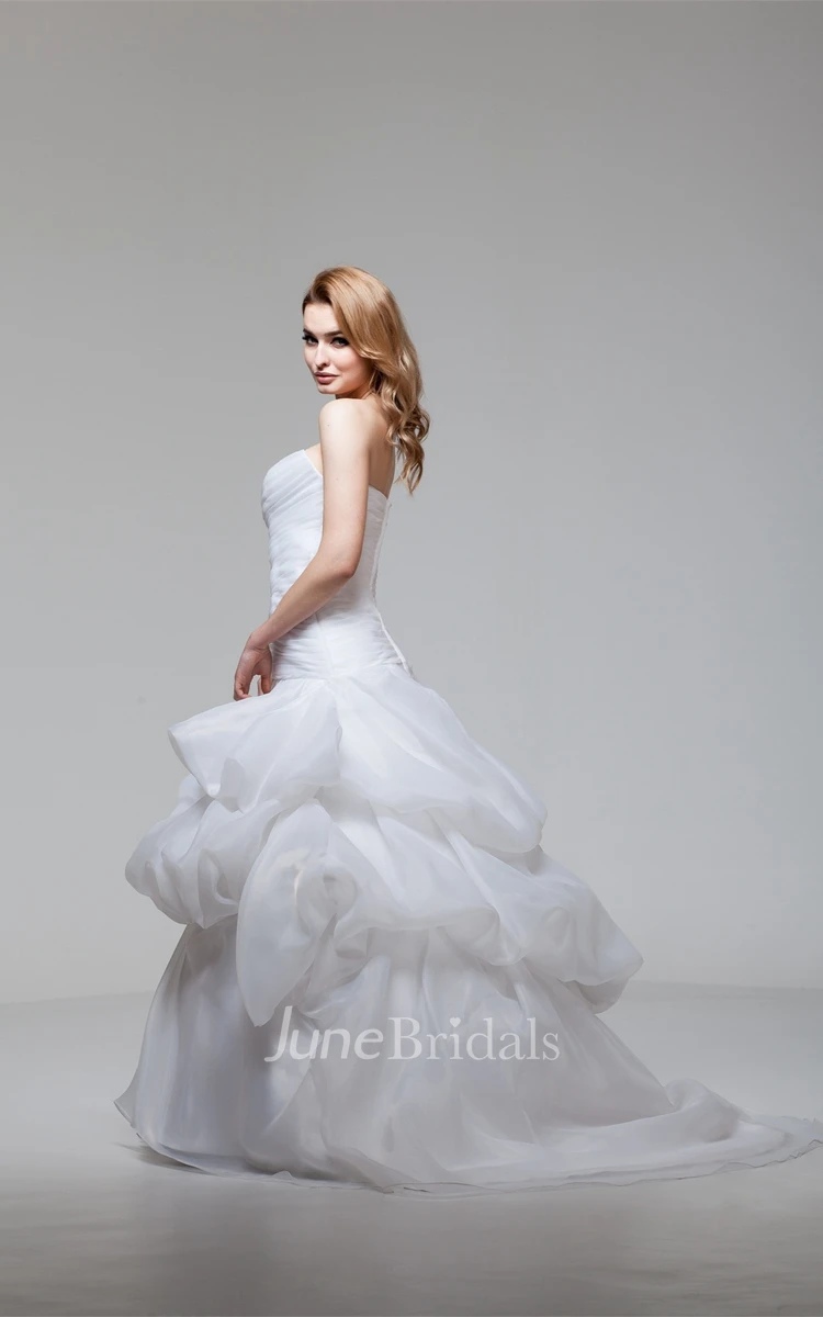 Sweetheart Criss-Cross A-Line Ball Gown with Ruching and Pick Up