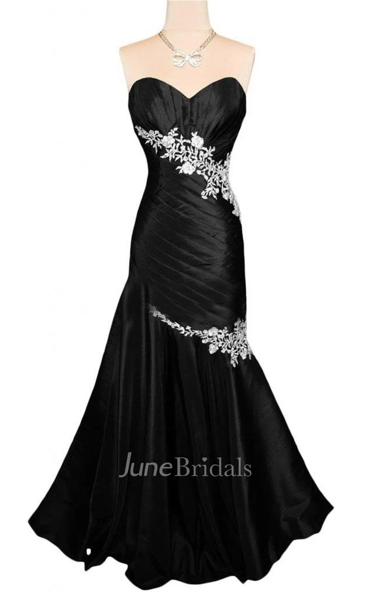 Sweetheart Ruched Long Gown With Appliques
