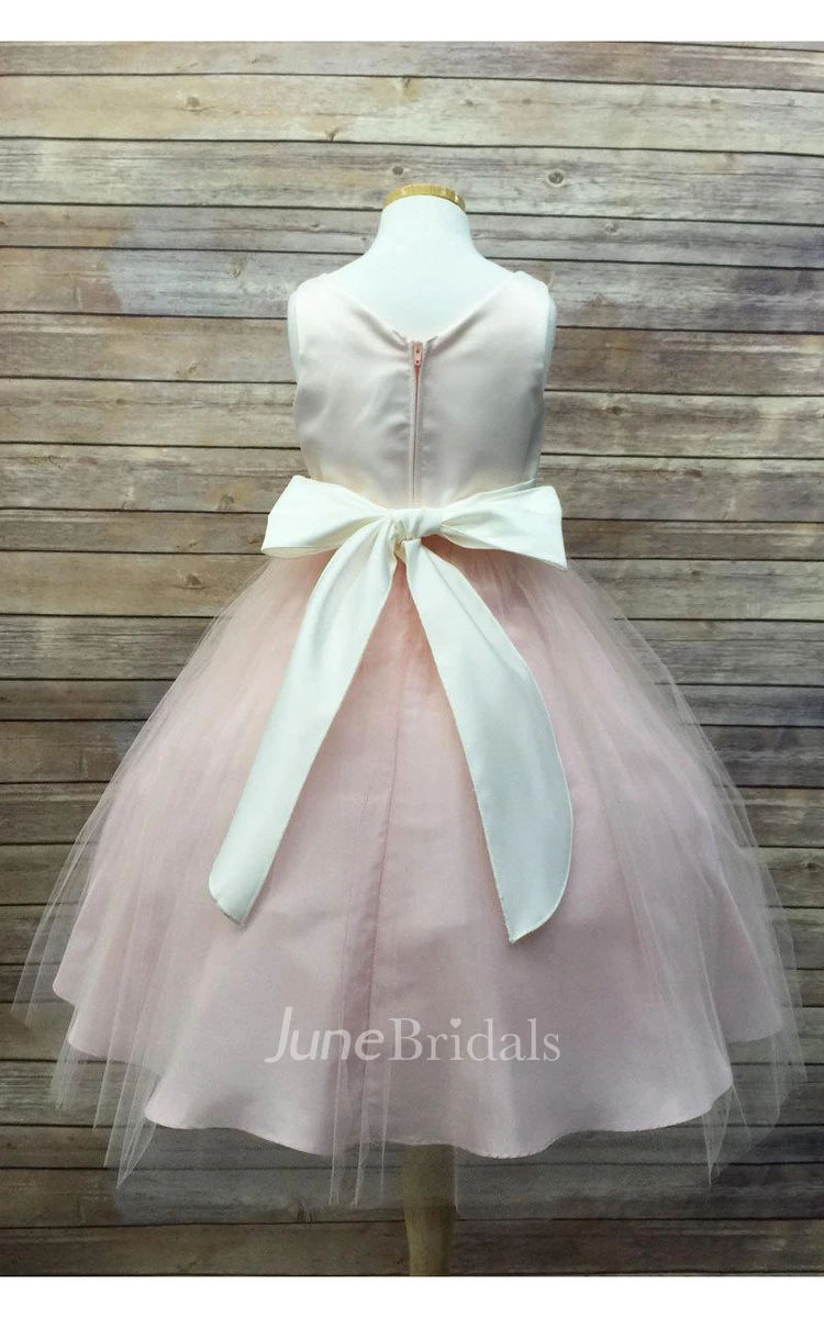 Sleeveless Scoop Neck Over Tulle Skirt A-line Dress With Bow Sash