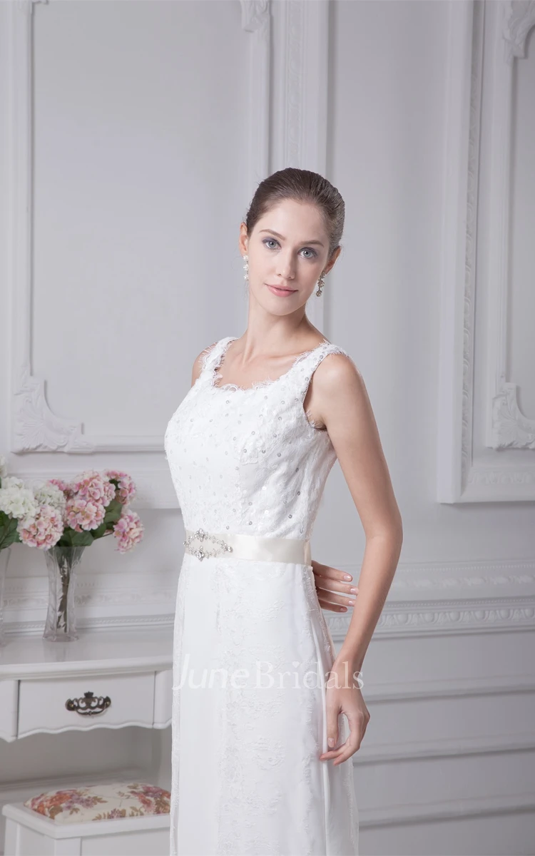 Country-Style Sleeveless Sheath Dress with Appliques and Broach