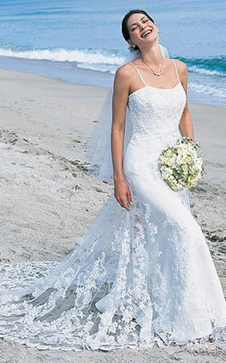 Trumpet Mermaid Spaghetti Straps Tulle Beach Wedding Dress
