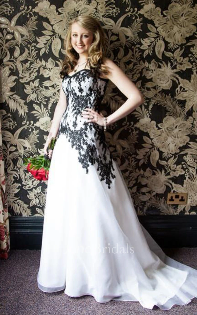 Victorian Gothic Vintage Black Lace and White Organza Garden Wedding Dress