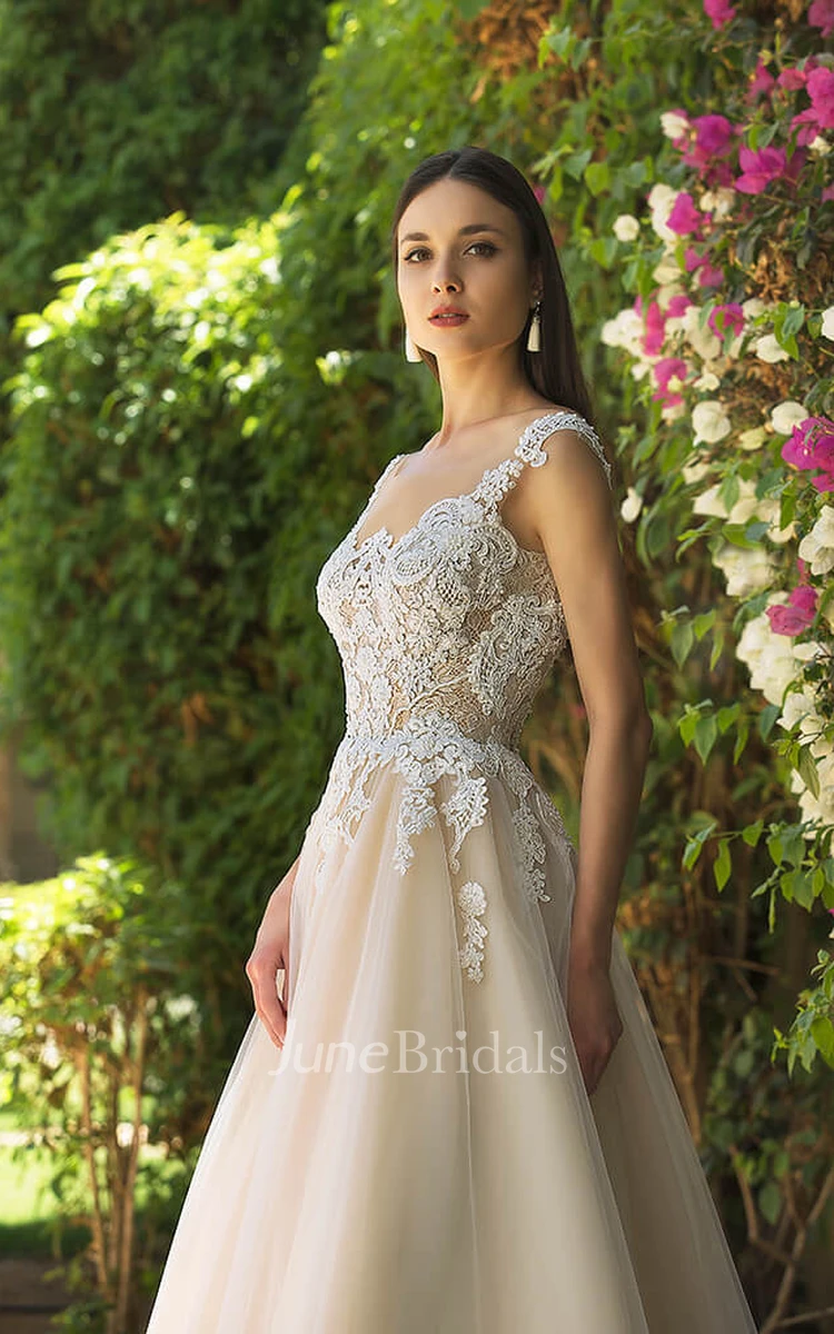 Elegant Tulle and Lace Sleeveless Floor length Bridal Gown with Applique and Pleats