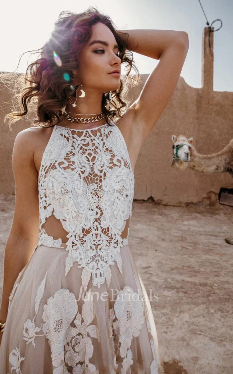 Bohemian Vintage Lace A-Line Halter Floor-length Wedding Dress Beach Sleeveless Open Back Flowers Lace Bridal Gown