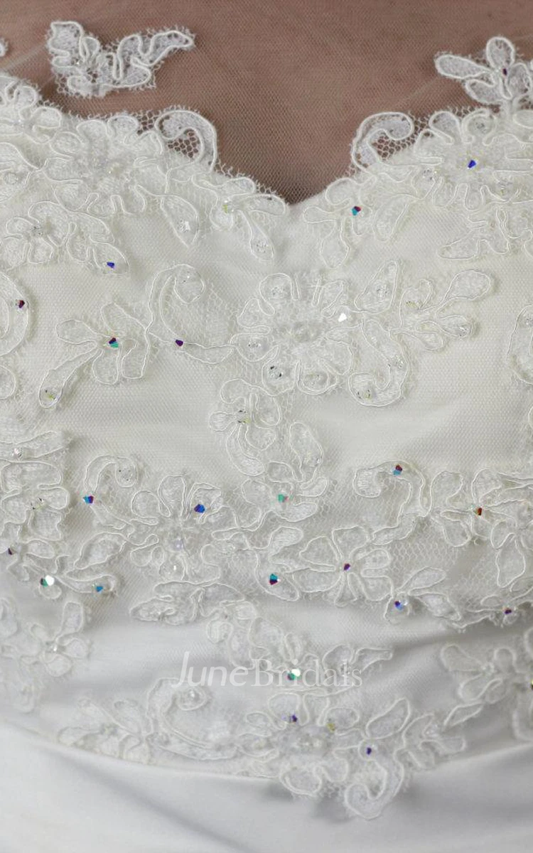 Vintage Embroidery Lace Wedding Dress With Half Illusion Sleeves