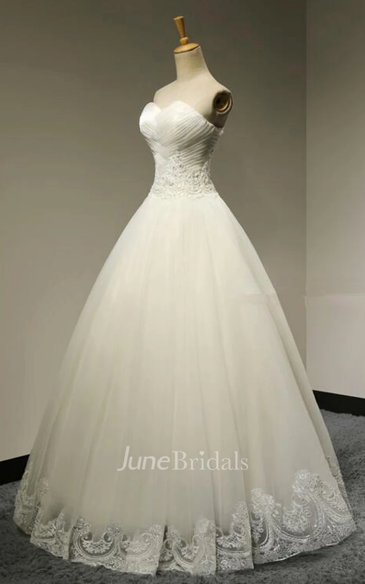 A-line Floor-length Organza Wedding Dress With Ruching And Appliques 