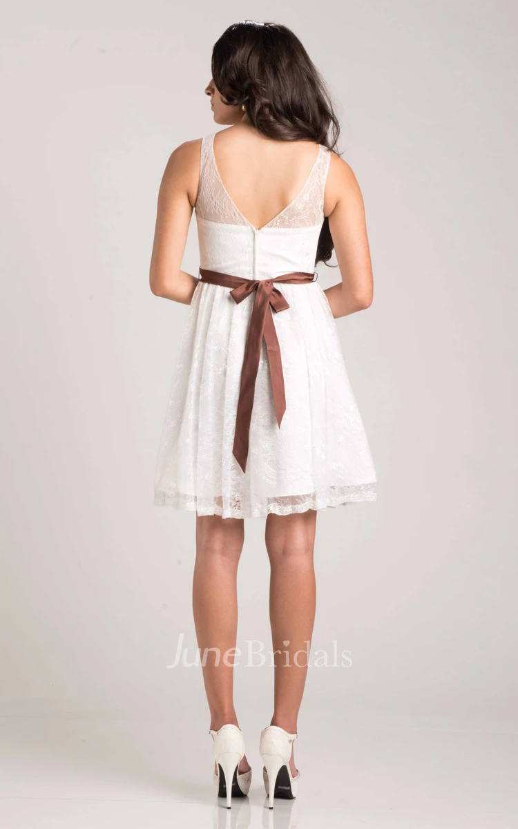 Lace A-Line Short Sleeveless Bridesmaid Dress With Satin Bow Sash