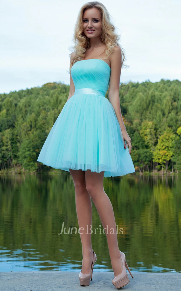 A Line Ruched Sleeveless Strapless Short Mini Tulle Prom Dress