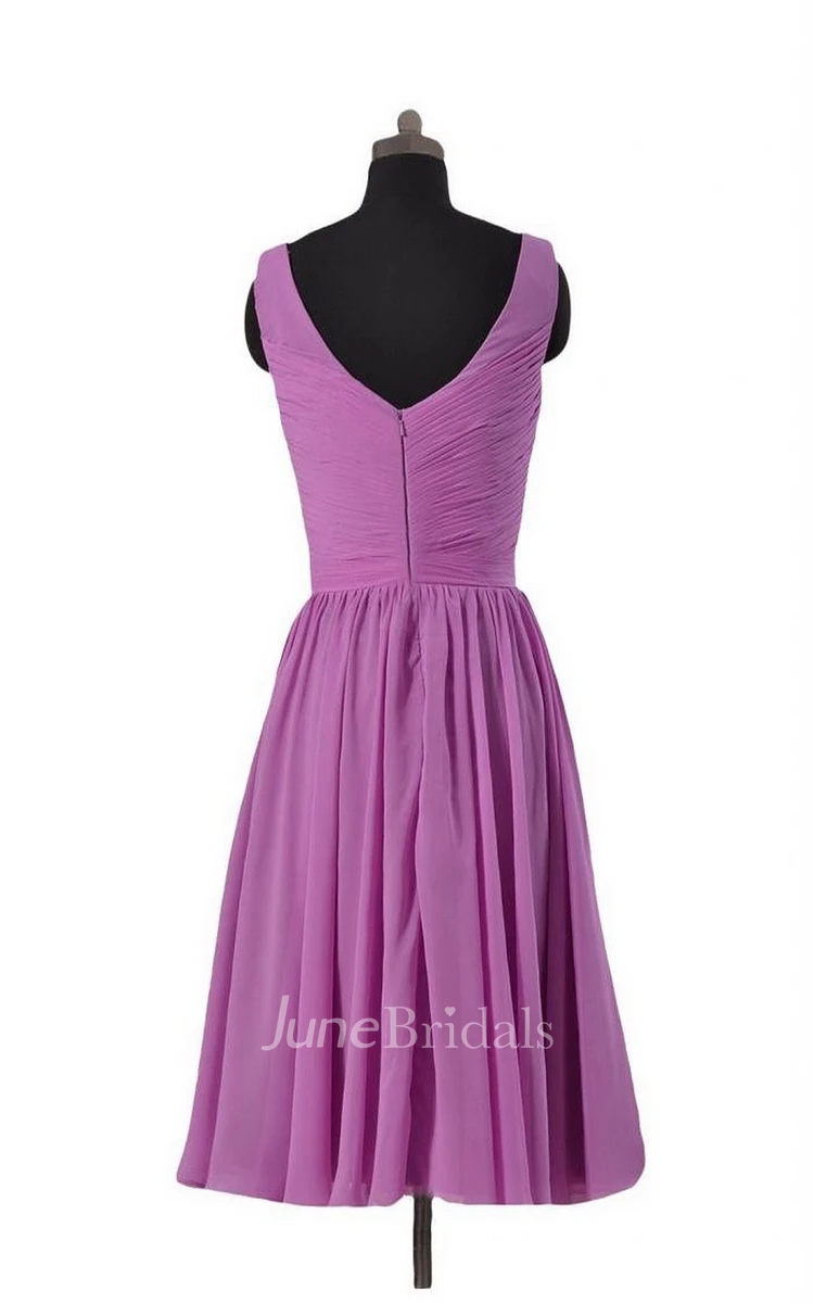 Sleeveless V-neck Short Dress With Crisscross Ruching